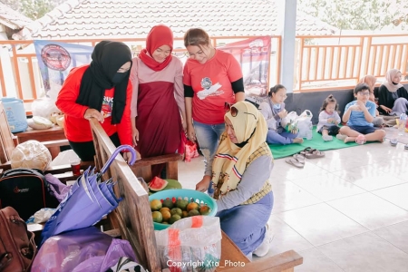 Album : Maknyoss Touring kemerdekaan