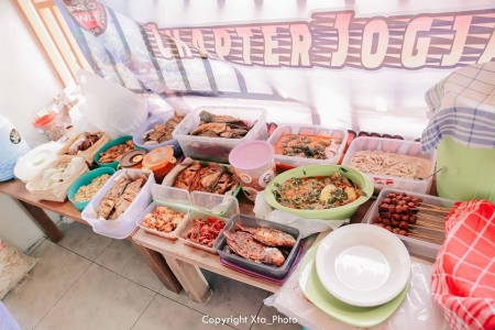 Album : Maknyoss Touring kemerdekaan