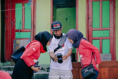 Album : Maknyoss Touring kemerdekaan