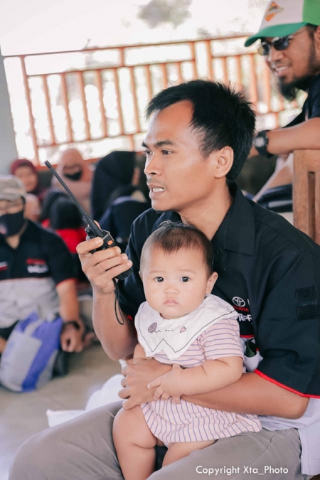 Album : Maknyoss Touring kemerdekaan